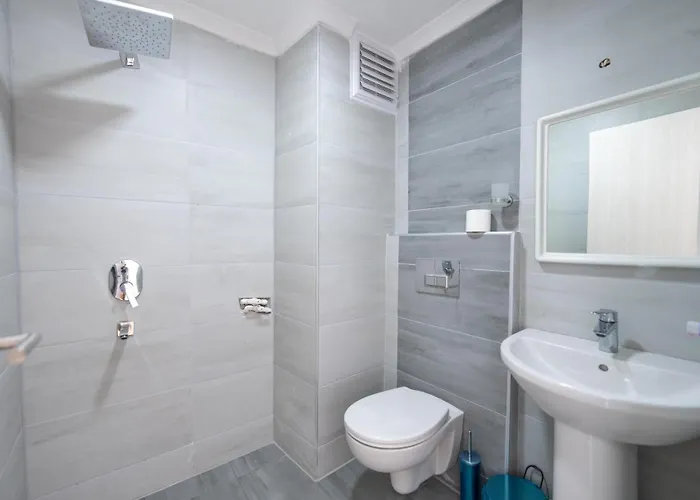 Safak Hotel 3*